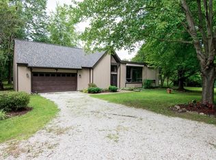 8714 Merrill Rd, Whitmore Lake, MI 48189