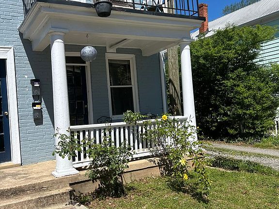 5th image of 8 N Auburn Ave APT A