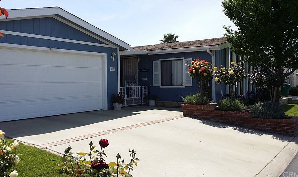 1st image of 10961 Desert Lawn Dr Space 92