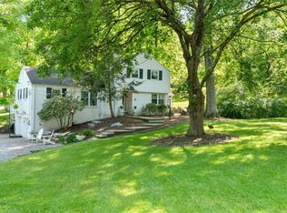 195 Woodland Farms Rd, Pittsburgh, PA 15238
