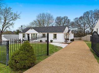 2315 Ridgecrest Dr, Nashville, TN 37216