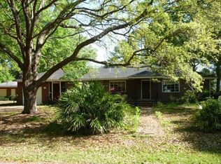 11 Carroll St, Hardeeville, SC 29927