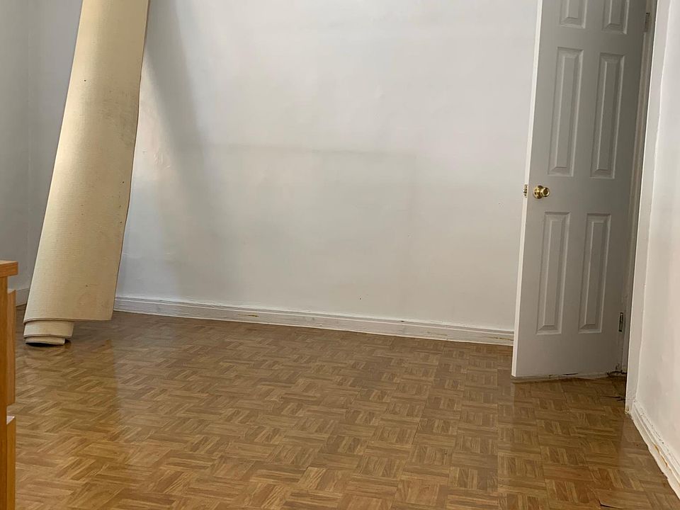 2nd image of 3040 Hull Ave #A