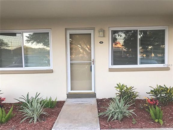 2nd image of 951 79th Ave N APT 122