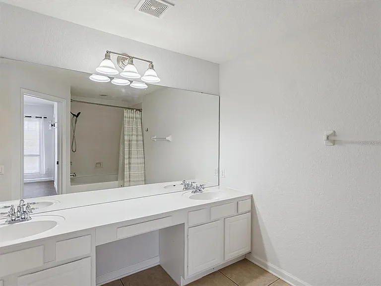 1055 Rock Harbor Ave — Photo 18