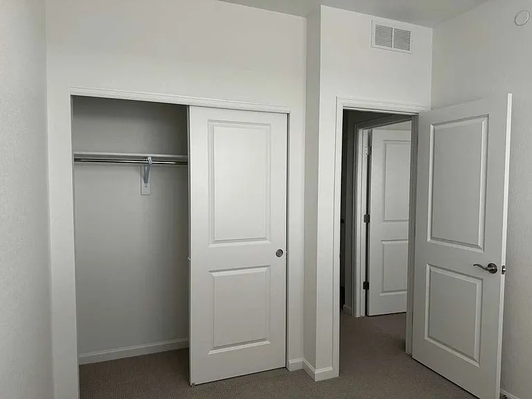 6984 Merseyside Ln — Photo 6