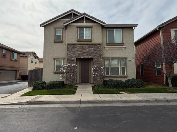 4355 W Artemisa Dr, Fresno, CA 93722