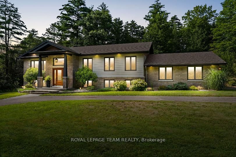1st image of 5 Peggs Ln