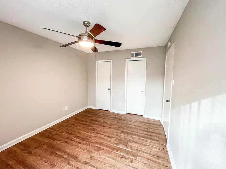 Landings At Northpoint — Photo 33