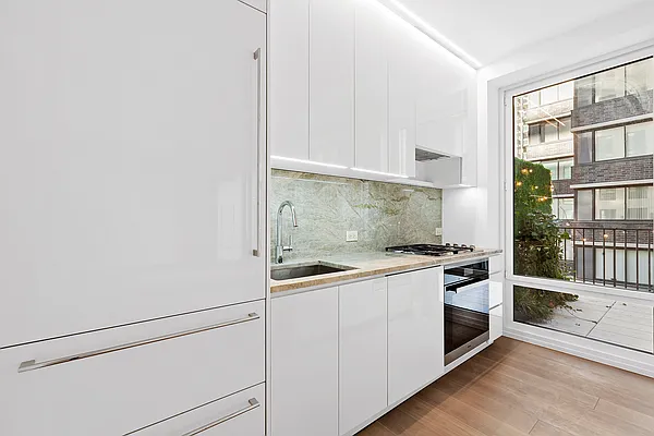 Rented by Corcoran | media 11