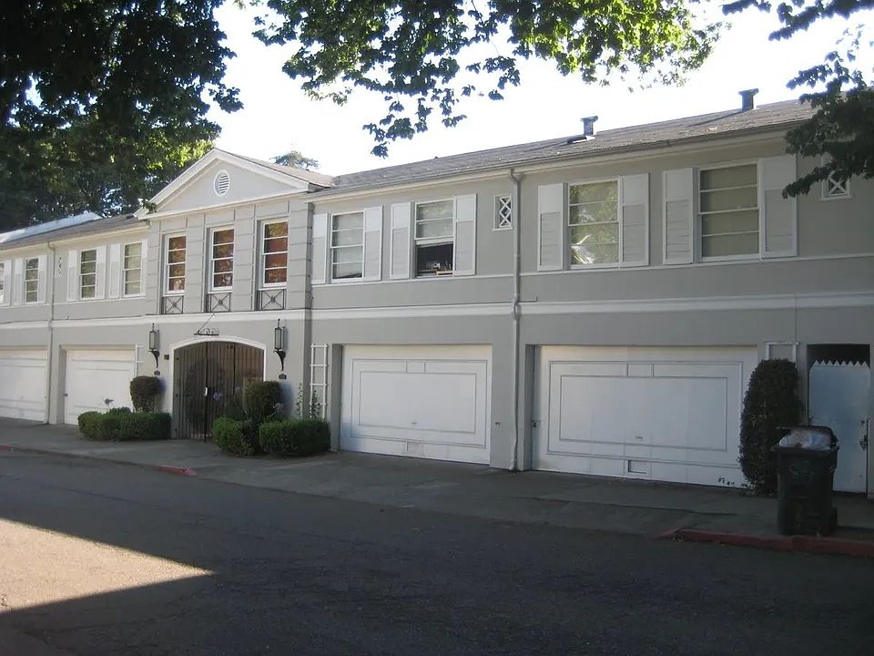 2nd image of 2412 Ellsworth St #1B-1Ba-507Sqft