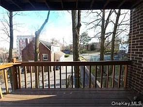 15 Greenridge Ave #8C — Photo 7