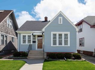 2405 Drexel Ave, Racine, WI 53403