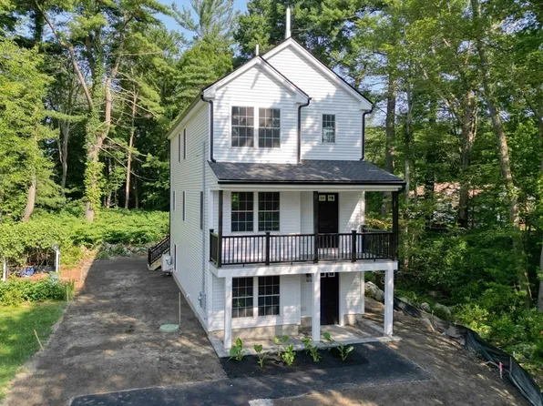 27 Valley Rd, Holbrook, MA 02343
