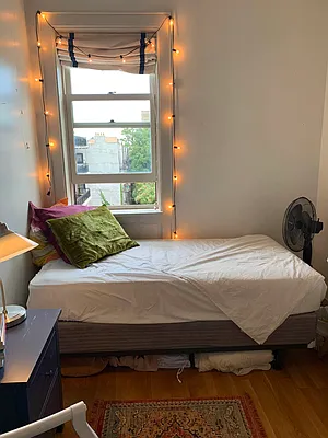 Rented by Brown Harris Stevens | media 25