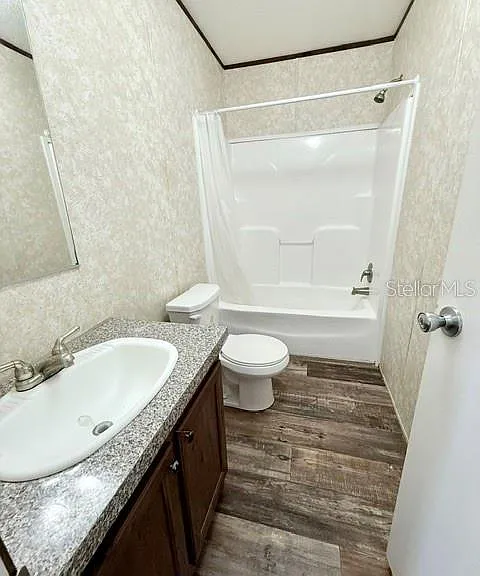 877 SE 38th Way — Photo 15