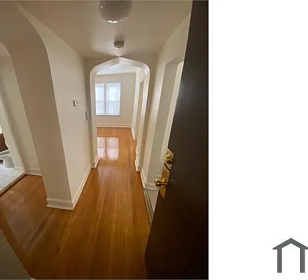 2 bed, $1,100 — Photo 2