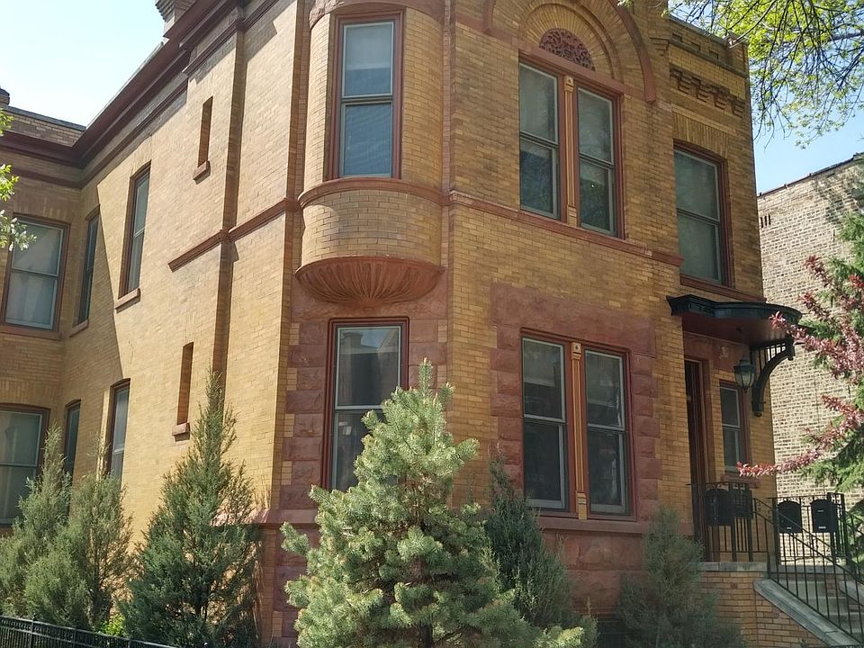 1st image of 934 N Hoyne Ave APT 1F