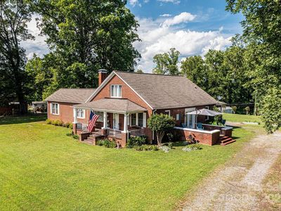 2035 Kool Park Rd NE, Hickory, NC, 28601
