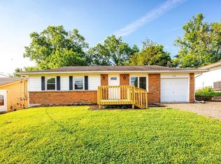2713 John Gray Rd, Cincinnati, OH 45231