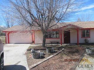 27531 Hialeah Dr, Tehachapi, CA 93561