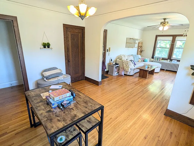 1842 Franklin Ave SE — Photo 7