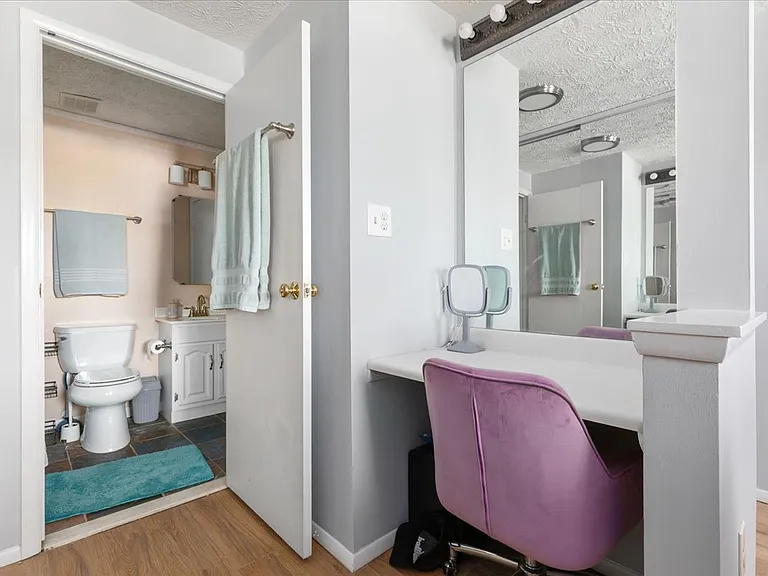 8307 Crestmont Cir — Photo 11