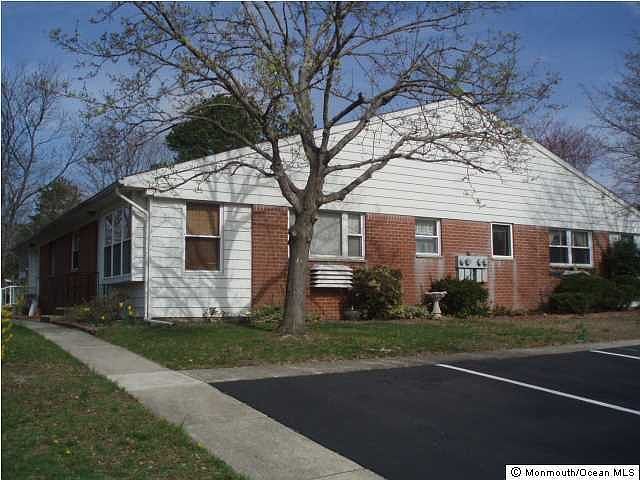 1st image of 146 Hudson Parkway #A