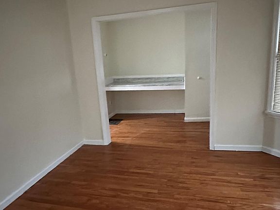 2nd image of 23 Parkwood Blvd #1