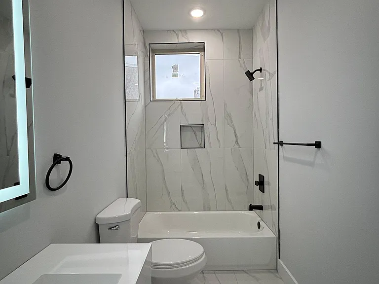 1515-19 W Dauphin St #7 — Photo 9