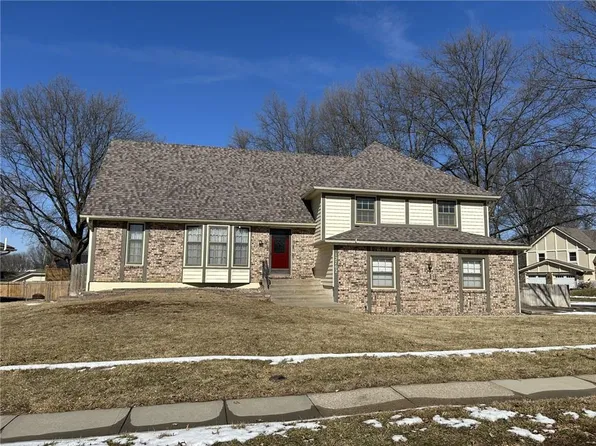 12702 W 66th Ter, Shawnee, KS 66216