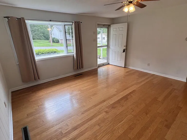 138 Work Dr — Photo 4