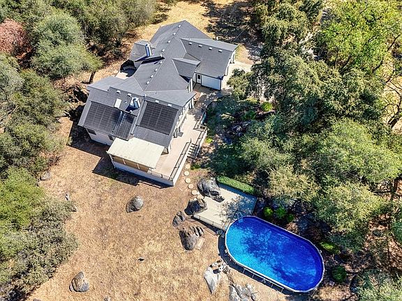 2nd image of 3000 Brennans Rd