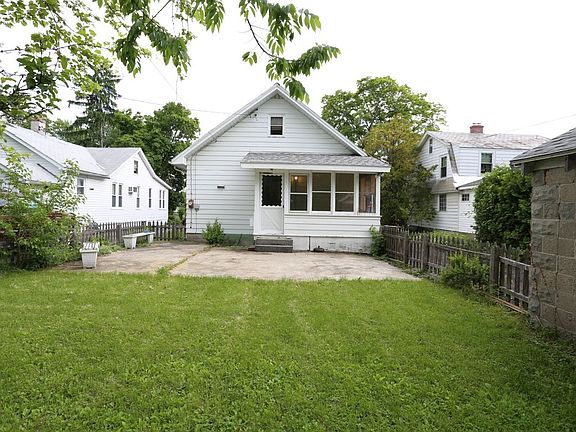 2nd image of 12 Kelton Ct