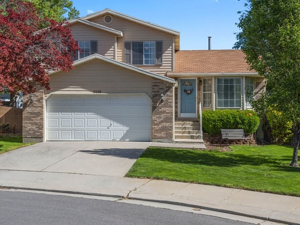 1st image of 3438 W Charlesworth Cir