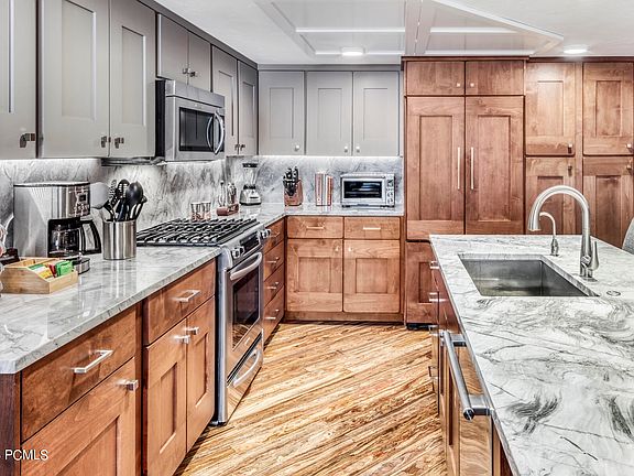 3rd image of 751 Main St #214