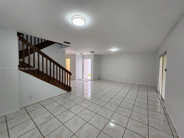 3332 Orinoco Ln #3332 — Photo 3
