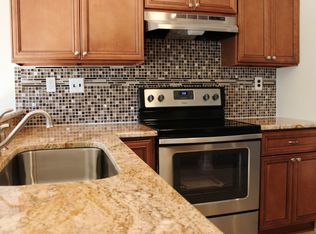 704 Springhouse Ct, Lansdale, PA 19446