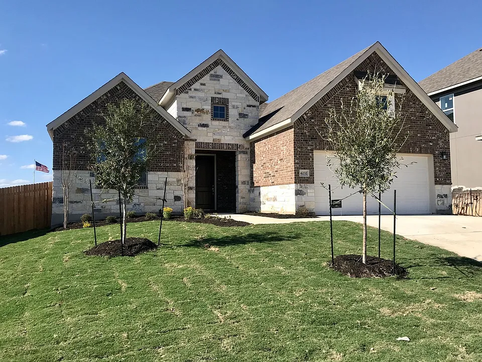 4232 Promontory Point Trl