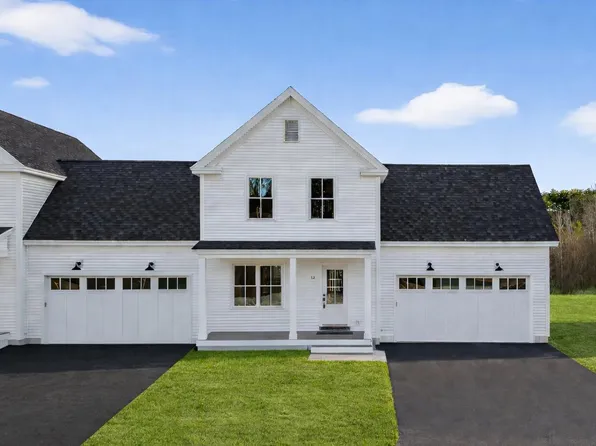 12 Holbrook Farms Way #2, Scarborough, ME 04074