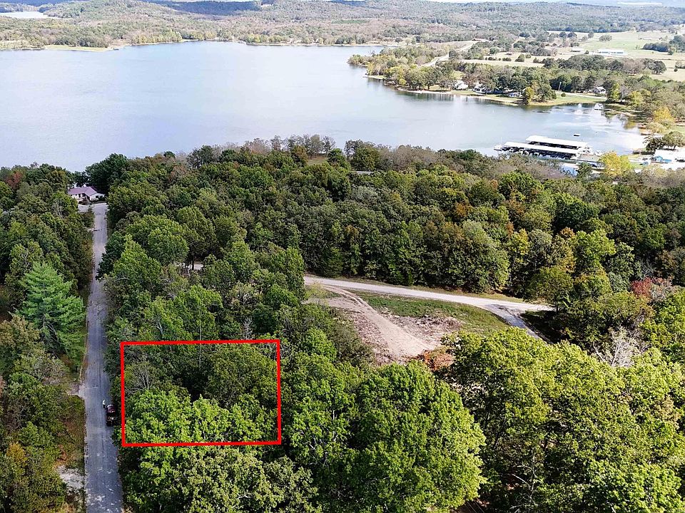 1st image of 2504 Crescent Dr