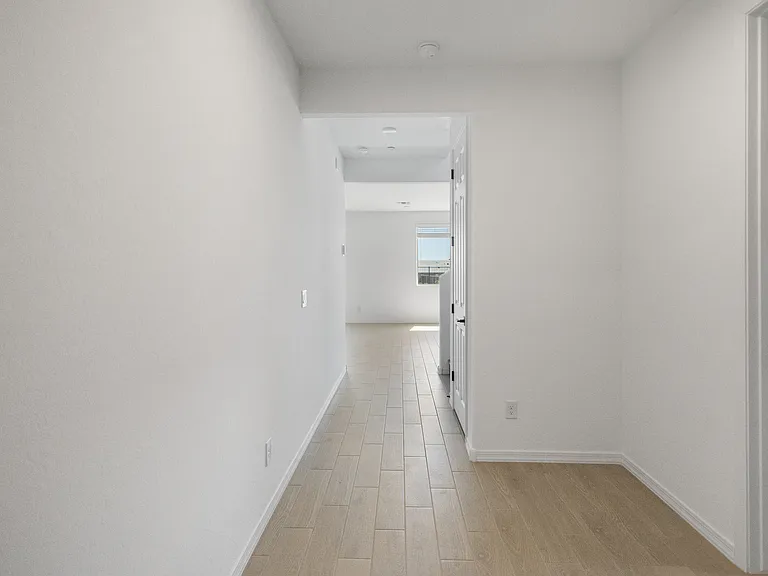 13415 W Eagle Feather Rd — Photo 32