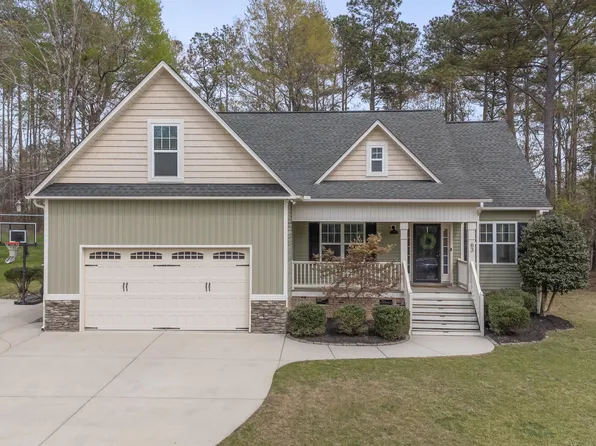 63 Hibernia Ct, Smithfield, NC 27577
