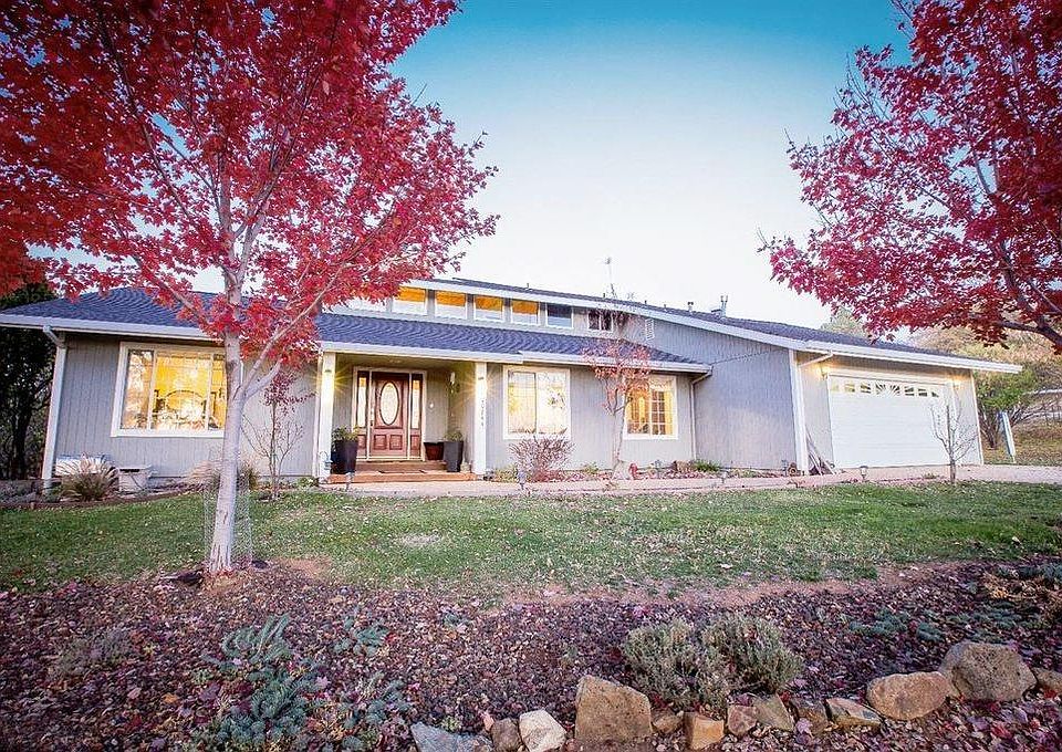 1st image of 20344 Wildwood West Dr