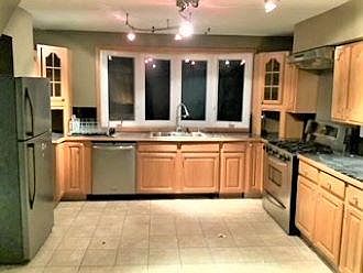 2nd image of 64 Franklin Ave #101