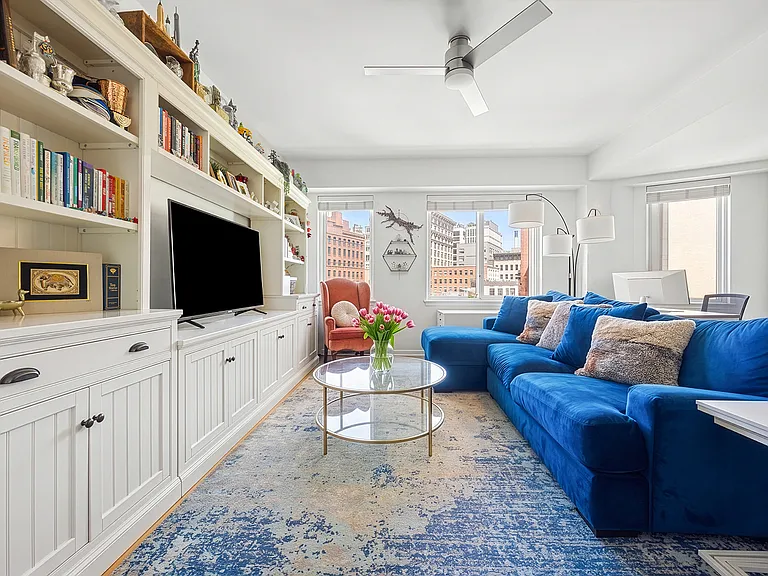 133 Water St #4C — Photo 1