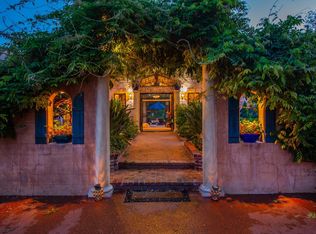 537 Del Oro Dr, Ojai, CA 93023