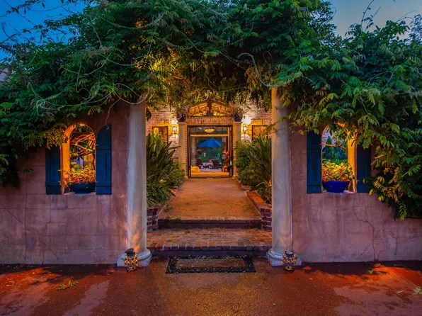 537 Del Oro Dr, Ojai, CA 93023