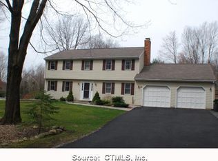 22 Heather Ln, North Granby, CT 06060