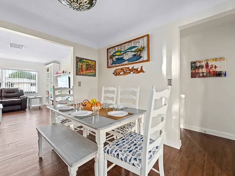Bayview Dr — Photo 13